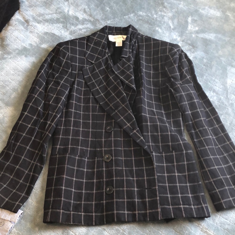 Jones New York plaid black and gray blazer
